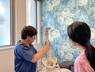 痛くない最先端徒手療法 ライラックローズ健康整体院 整体スクール授業画像